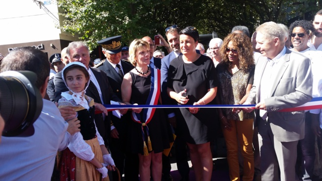 La ministre des collectivités territoriales sur le terrain La ministre des collectivités territoriales sur le terrain