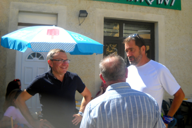 LA MARCHE DE CHRISTOPHE CASTANER EST PASSEE PAR NOYERS SUR JABRON LA MARCHE DE CHRISTOPHE CASTANER EST PASSEE PAR NOYERS SUR JABRON