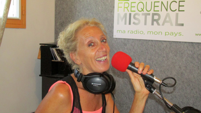 Anne Perrin-Gouron Professeur de danse de société Anne Perrin-Gouron Professeur de danse de société