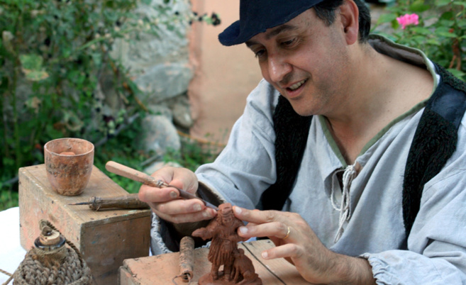 Patrick Volpes - photo issue du site www.santons-volpes.com Patrick Volpes - photo issue du site www.santons-volpes.com