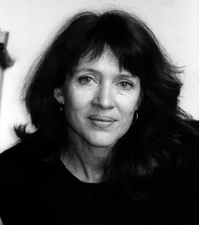 Nancy Huston vient de publier Sois Fort, Sois Belle aux Editions Parole Nancy Huston vient de publier Sois Fort, Sois Belle aux Editions Parole