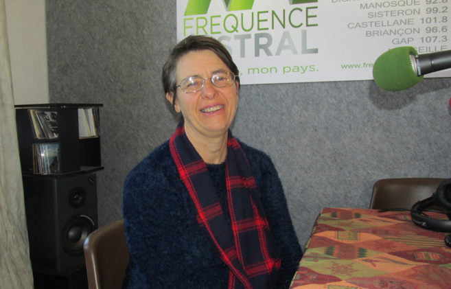 Béatrice Mourguès vend ses fromages de chèvre… Béatrice Mourguès vend ses fromages de chèvre…