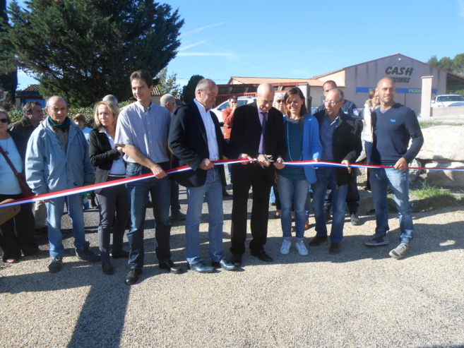 Pierrevert a son parking de covoiturage Pierrevert a son parking de covoiturage