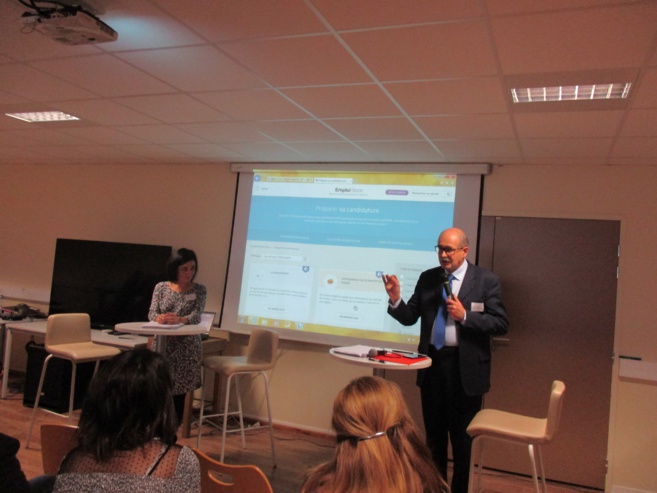 Pôle Emploi encourage les entreprises à utiliser le net pour recruter Pôle Emploi encourage les entreprises à utiliser le net pour recruter