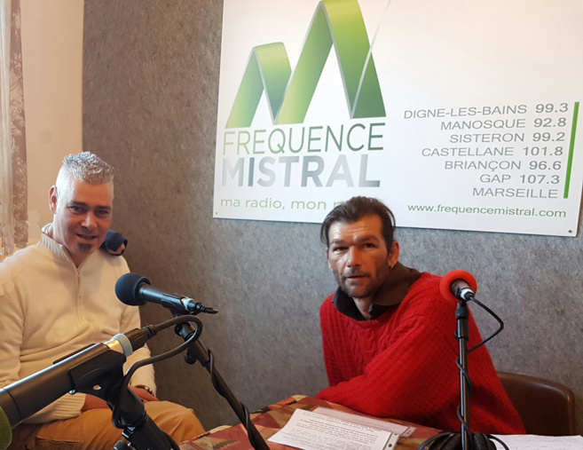 Digne ding dong présente Charles Baudelaire Digne ding dong présente Charles Baudelaire