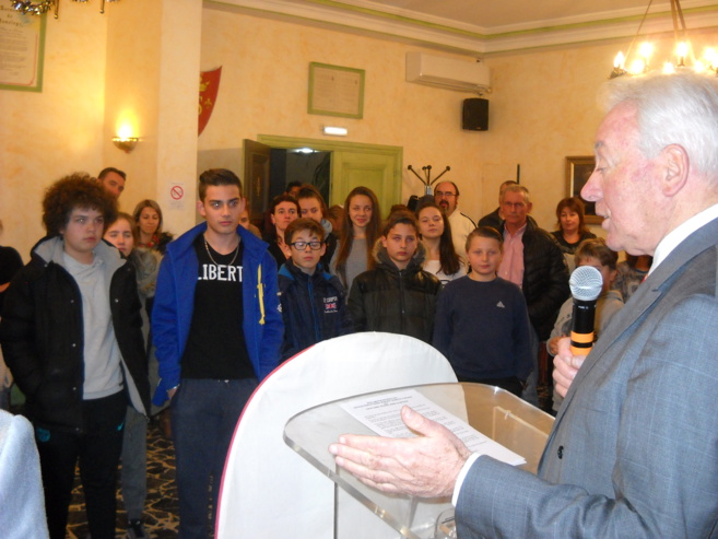 Le CMJ est une affaire de jeunes à Sisteron ! Le CMJ est une affaire de jeunes à Sisteron !