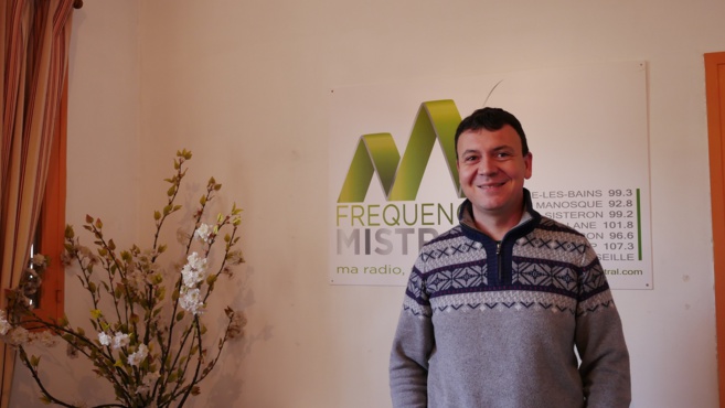 Antoine Clément ostéopathe nous présente roseau formation (émission) Antoine Clément ostéopathe nous présente roseau formation (émission)