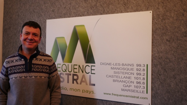 Antoine Clément, ostéopathe présente la formation roseau (reportage DPC) Antoine Clément, ostéopathe présente la formation roseau (reportage DPC)