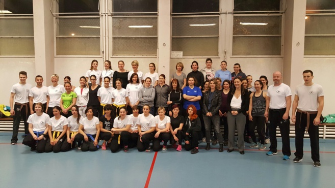 Un cours d’initiation au Krav Maga à l’occasion de la journée de la femme Un cours d’initiation au Krav Maga à l’occasion de la journée de la femme