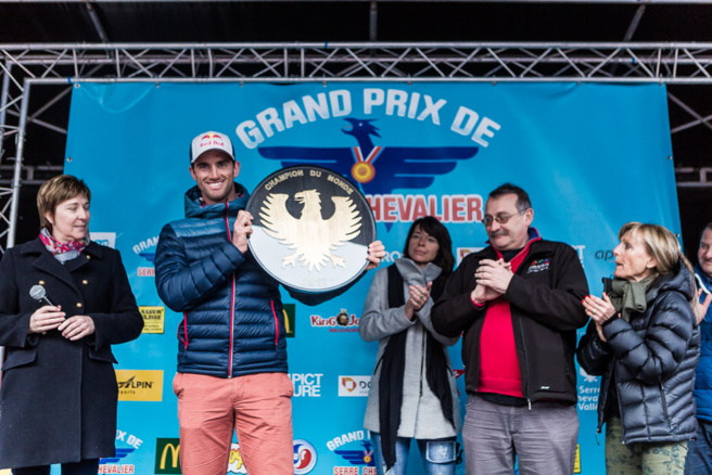Pierre Vaultier : Remise de prix - Grand Prix de Serre Chevalier. Crédit photo - David Malacrida Pierre Vaultier : Remise de prix - Grand Prix de Serre Chevalier. Crédit photo - David Malacrida