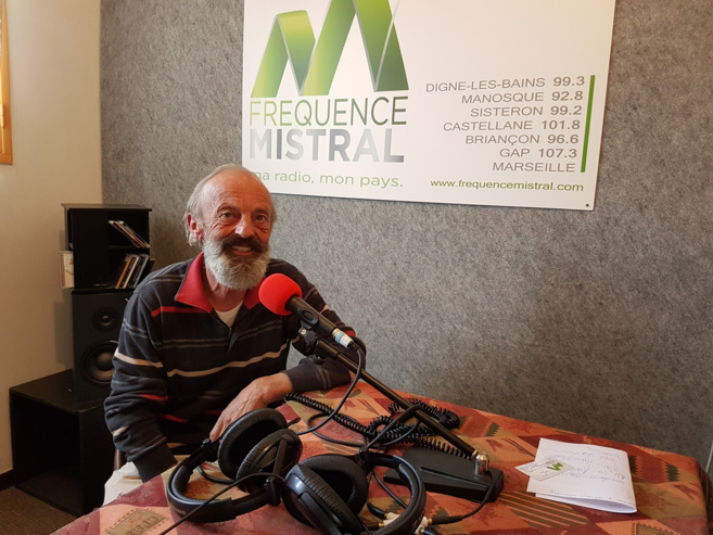 Pierre Caron gipier présente sa passion des métiers du plâtre Pierre Caron gipier présente sa passion des métiers du plâtre