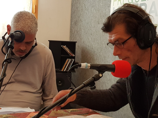 Digne ding dong présente une émission sur le thème de la Psychose Digne ding dong présente une émission sur le thème de la Psychose