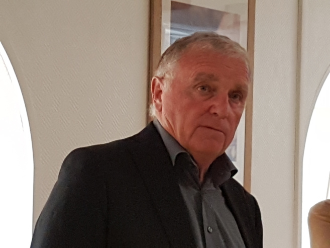 Bernard Teyssier Bernard Teyssier