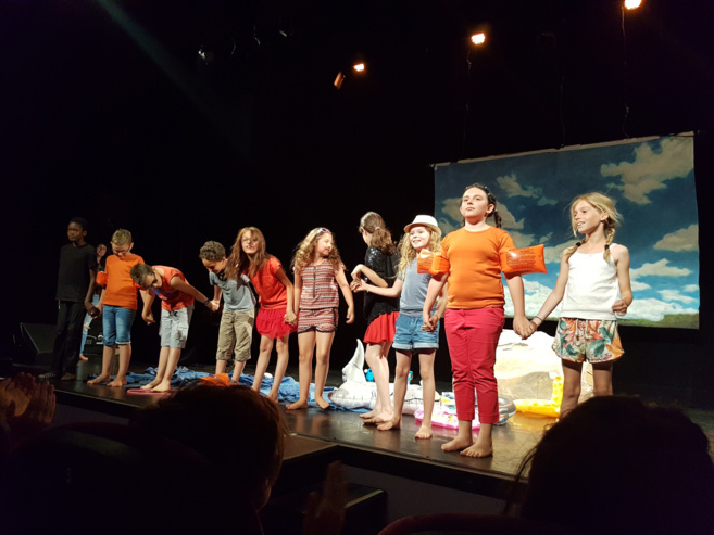 Une fête réussie au Centre culturel avec les ateliers théâtre Une fête réussie au Centre culturel avec les ateliers théâtre