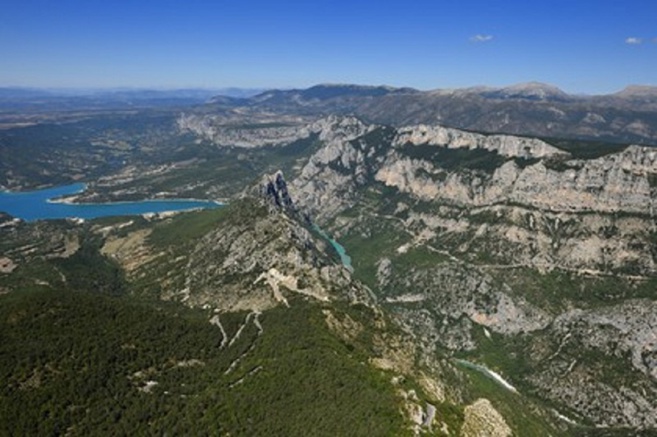 Campagne de prévention des risques sur le territoire des Lacs et Gorges du Verdon Campagne de prévention des risques sur le territoire des Lacs et Gorges du Verdon