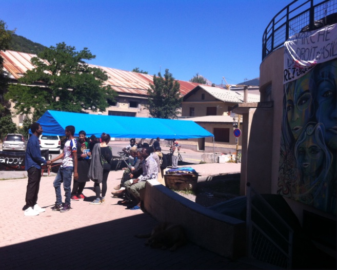 Migrants à Briançon : le statu quo en Préfecture Migrants à Briançon : le statu quo en Préfecture