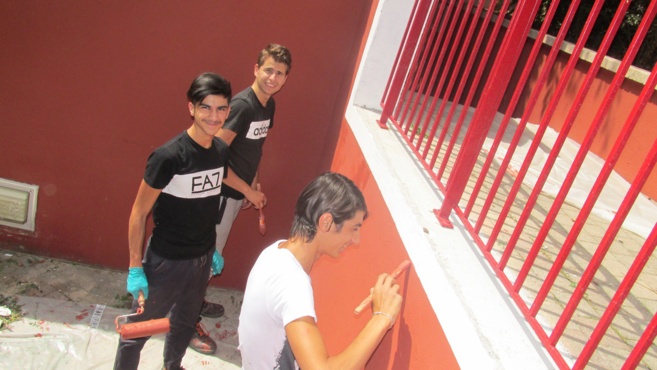 Les chantiers éducatifs se poursuivent dans le centre ancien Les chantiers éducatifs se poursuivent dans le centre ancien