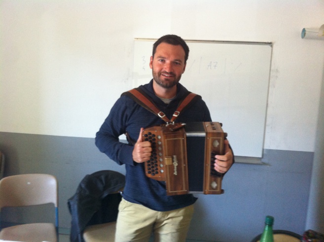 Guillaume et son accordéon ! Guillaume et son accordéon !