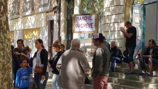 Premières manifestations hier en France contre les ordonnances…