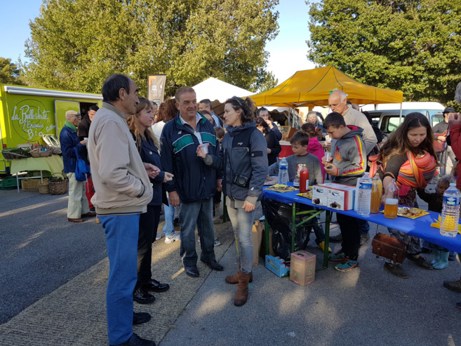 Le marché bio d’Aiglun prend de l'ampleur Le marché bio d’Aiglun prend de l'ampleur