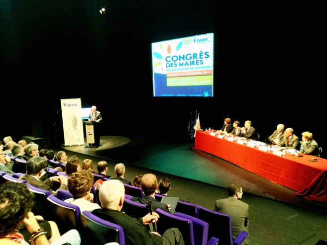 Succès pour le Congrès des Maires du 04 à Château-Arnoux !