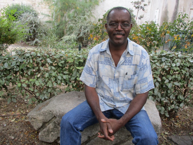 « Avant que les ombres s’effacent » est le dernier roman de Louis-Philippe Dalembert « Avant que les ombres s’effacent » est le dernier roman de Louis-Philippe Dalembert