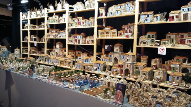 Jusqu’au 5 novembre, le santon est roi à Gréoux-les-Bains Jusqu’au 5 novembre, le santon est roi à Gréoux-les-Bains