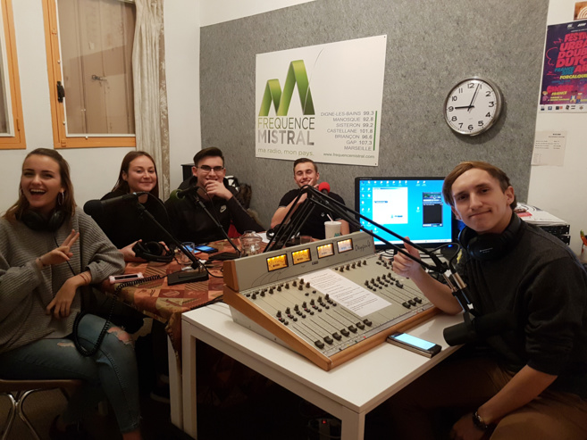 Gaco Show - nouvelle émission avec les étudiants de l'IUT 2017-2018 Gaco Show - nouvelle émission avec les étudiants de l'IUT 2017-2018