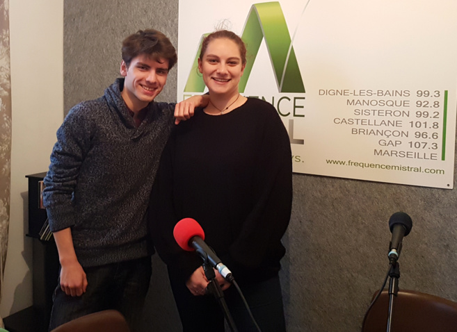 Julie et Benjamin réalisent bientôt leur émission sur la vie étudiante à Digne Julie et Benjamin réalisent bientôt leur émission sur la vie étudiante à Digne