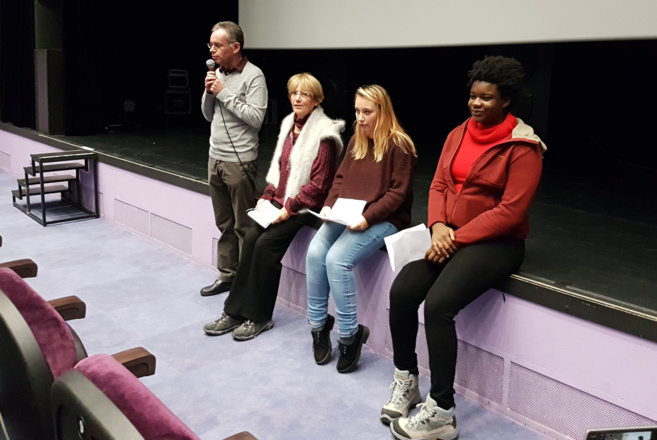 Belle action de solidarité des lycéens dignois Belle action de solidarité des lycéens dignois