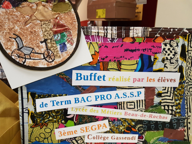 Belle action de solidarité des lycéens dignois Belle action de solidarité des lycéens dignois