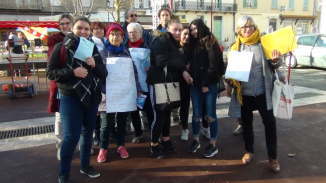 Le Collectif Solidaire des Arcs s’engage pour un monde plus humain Le Collectif Solidaire des Arcs s’engage pour un monde plus humain