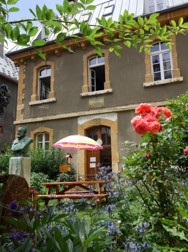 Au cœur d’une dynamique bibliothèque Au cœur d’une dynamique bibliothèque