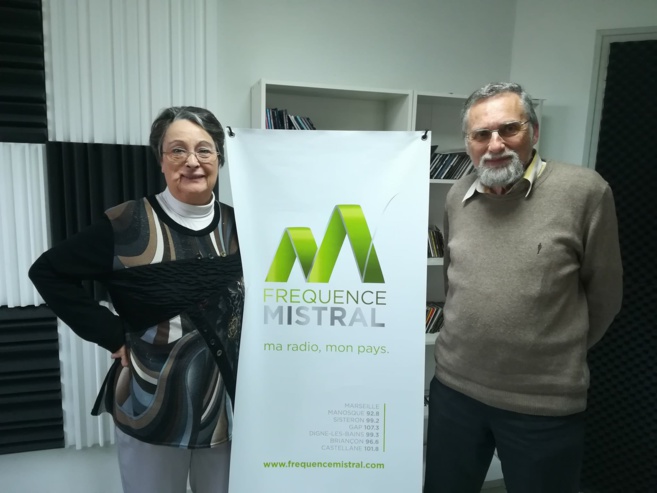 Le voyageur sans bagage sur scène à Sainte-Tulle Le voyageur sans bagage sur scène à Sainte-Tulle