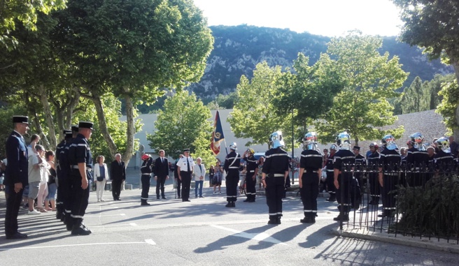 Une passation de commandement émouvante chez les pompiers de Quinson Une passation de commandement émouvante chez les pompiers de Quinson