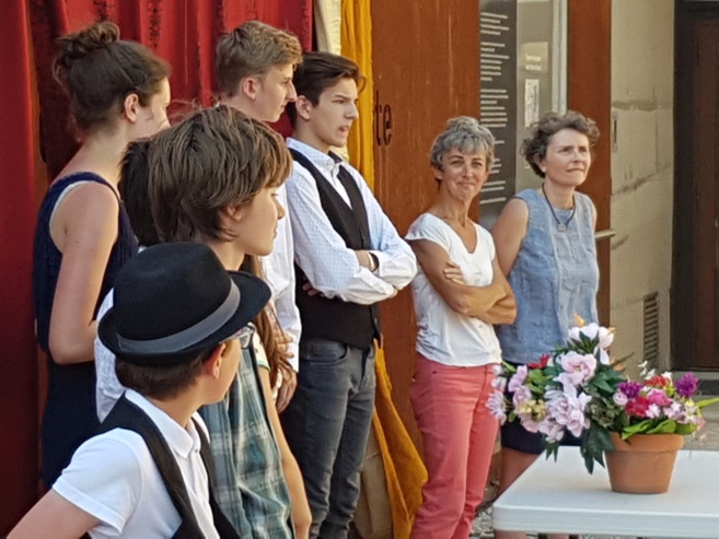 Le Borrély Théâtre en représentation à Digne Le Borrély Théâtre en représentation à Digne