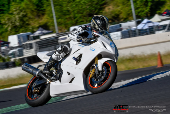 Rencontre avec un pilote des 24 heures de Barcelone Rencontre avec un pilote des 24 heures de Barcelone