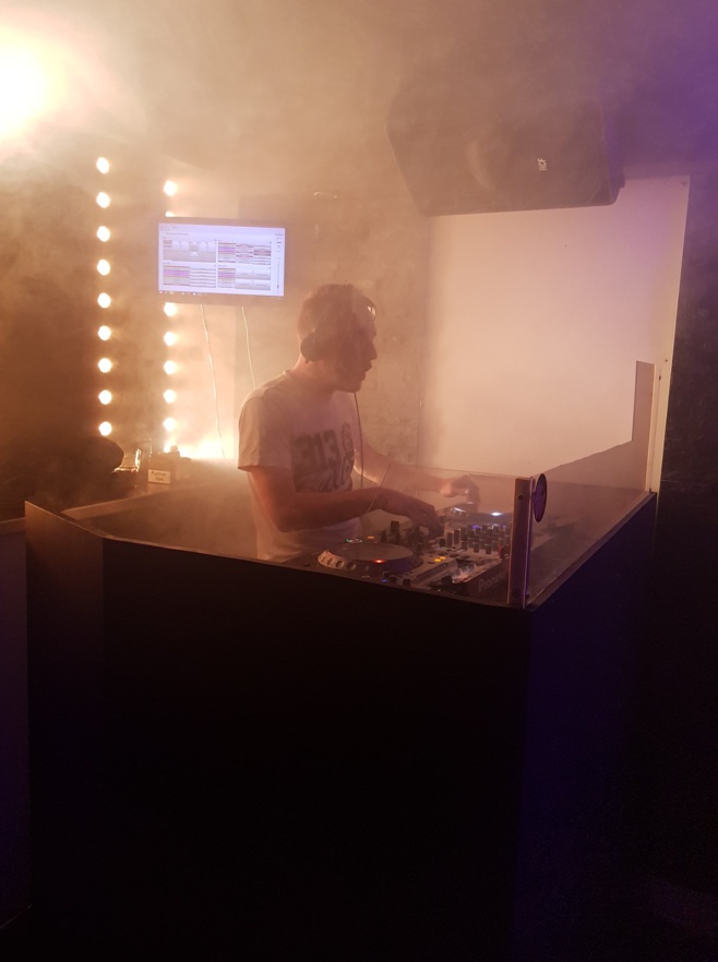 Découvrez Stiix, un DJ Briançonnais ! Découvrez Stiix, un DJ Briançonnais !