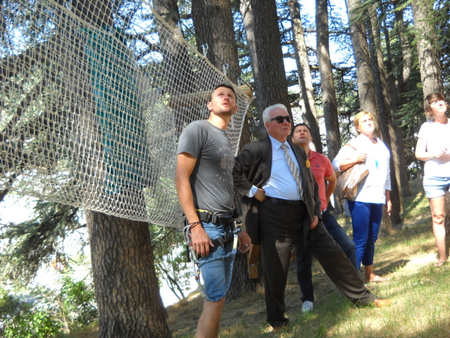 Des vacances sur un arbre perché ! Des vacances sur un arbre perché !