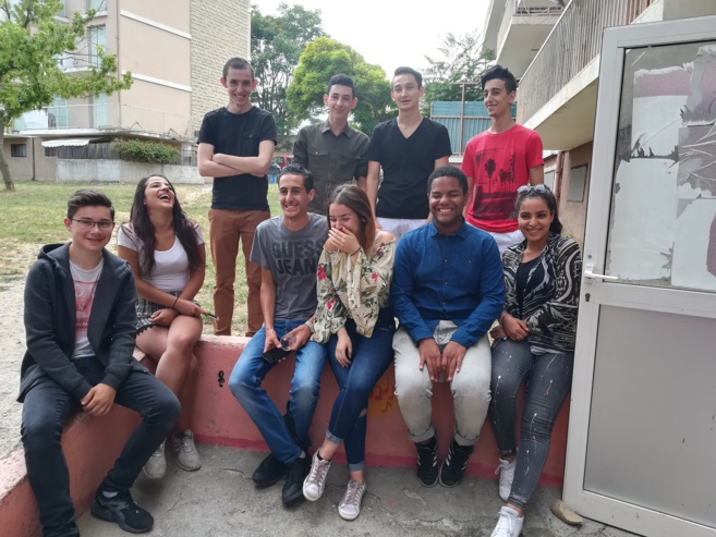 Boss’N Coop : la jeunesse manosquine vend ses services Boss’N Coop : la jeunesse manosquine vend ses services