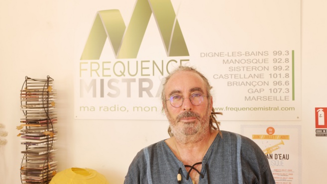 Jean-Luc Irondelle, des faubourgs de Kingston à Peyrolles-en Provence Jean-Luc Irondelle, des faubourgs de Kingston à Peyrolles-en Provence