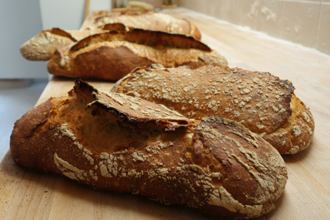 A Gap, déjeuner et conversation autour du pain… A Gap, déjeuner et conversation autour du pain…