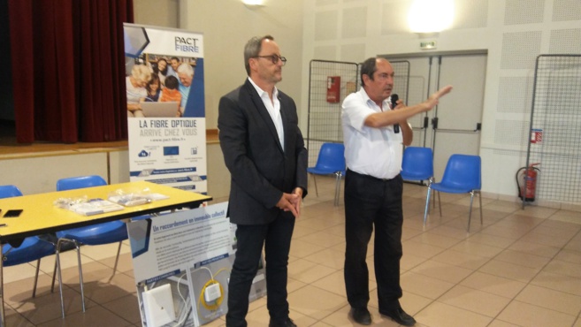 Doucement mais sûrement, la fibre arrive à Villeneuve Doucement mais sûrement, la fibre arrive à Villeneuve