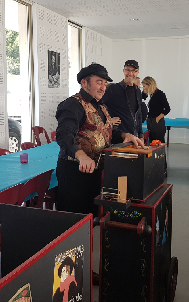 Ensuès la Redonne a fait la fête à Tonton Georges Ensuès la Redonne a fait la fête à Tonton Georges