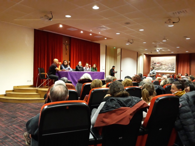 « Plus tard j’aimerais bien être amoureux » « Plus tard j’aimerais bien être amoureux »