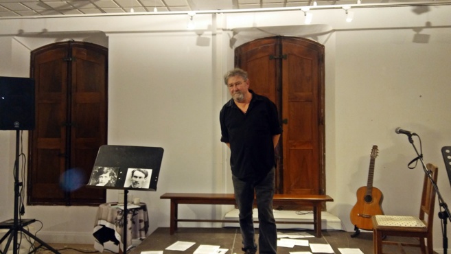 Philippe Forcioli dit et chante la boucherie de 14/18 ! Philippe Forcioli dit et chante la boucherie de 14/18 !