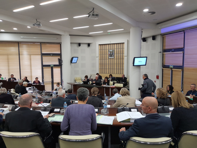 Les Alpes de Haute-Provence maintiennent leurs engagements Les Alpes de Haute-Provence maintiennent leurs engagements