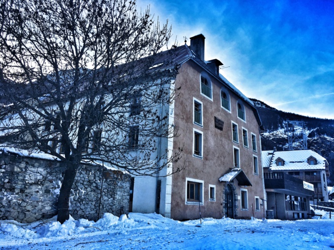 Une auberge de jeunesse en pleine nature Une auberge de jeunesse en pleine nature