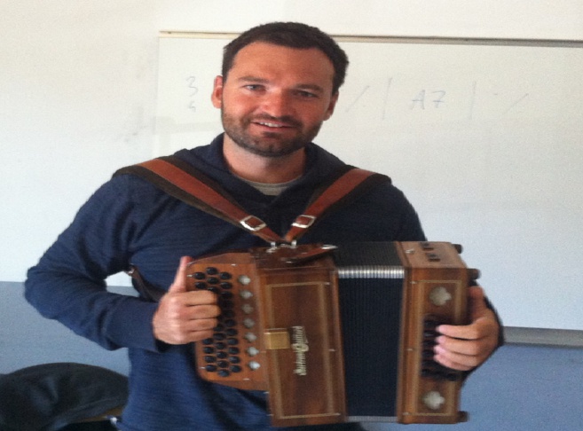 Guillaume et son accordéon, de retour sur nos ondes ! Guillaume et son accordéon, de retour sur nos ondes !