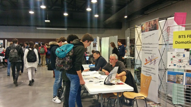 Faciliter l'orientation des lycéens Faciliter l'orientation des lycéens